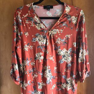 3/$15 - Naif Sz L Floral Zip Placket Blouse with Tab Sleeves